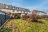 Gartenansicht - Reihenmittelhaus mit viel Platz und Potenzial in zentrumsnaher Lage! Mein Haus = Mein Partner!