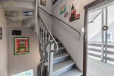 Treppenaufgang - Mehrfamilienhaus mit drei Wohneinheiten im östlichen Ring von Braunschweig!