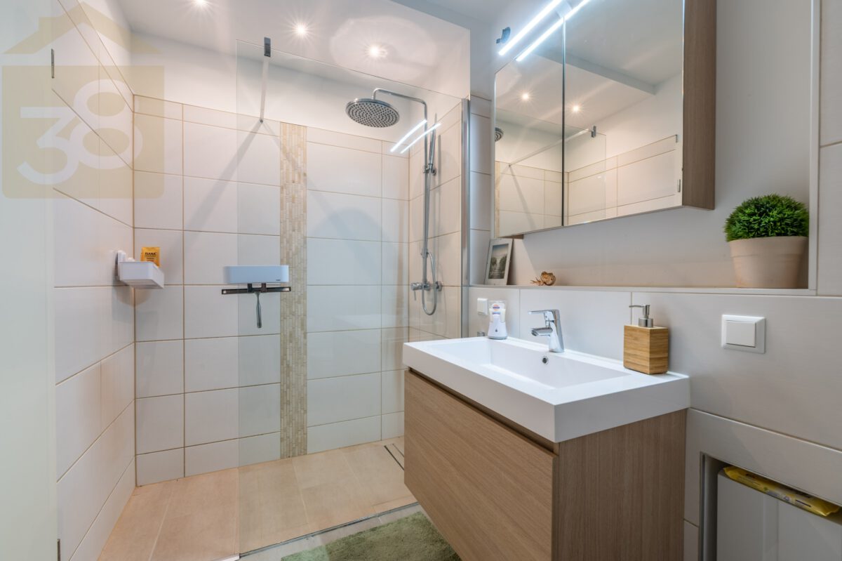 Badezimmer OG