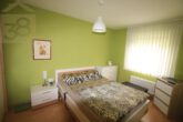 Schlafzimmer - Charmante 3-Zimmer-Wohnung mit Balkon und Stellplatz! Meine Wohnung = Mein Makler!