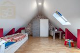 Kinderzimmer DG - Geräumige Doppelhaushälfte am Hageberg – Wolfsburg! Mein Haus = Mein Makler!