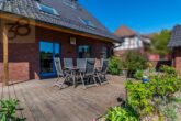 Terrasse Haus 5a - Zweifamilienhaus mit Schwimmbad, 3 Garagen und großem Grundstück – ideal für Pferdeliebhaber!