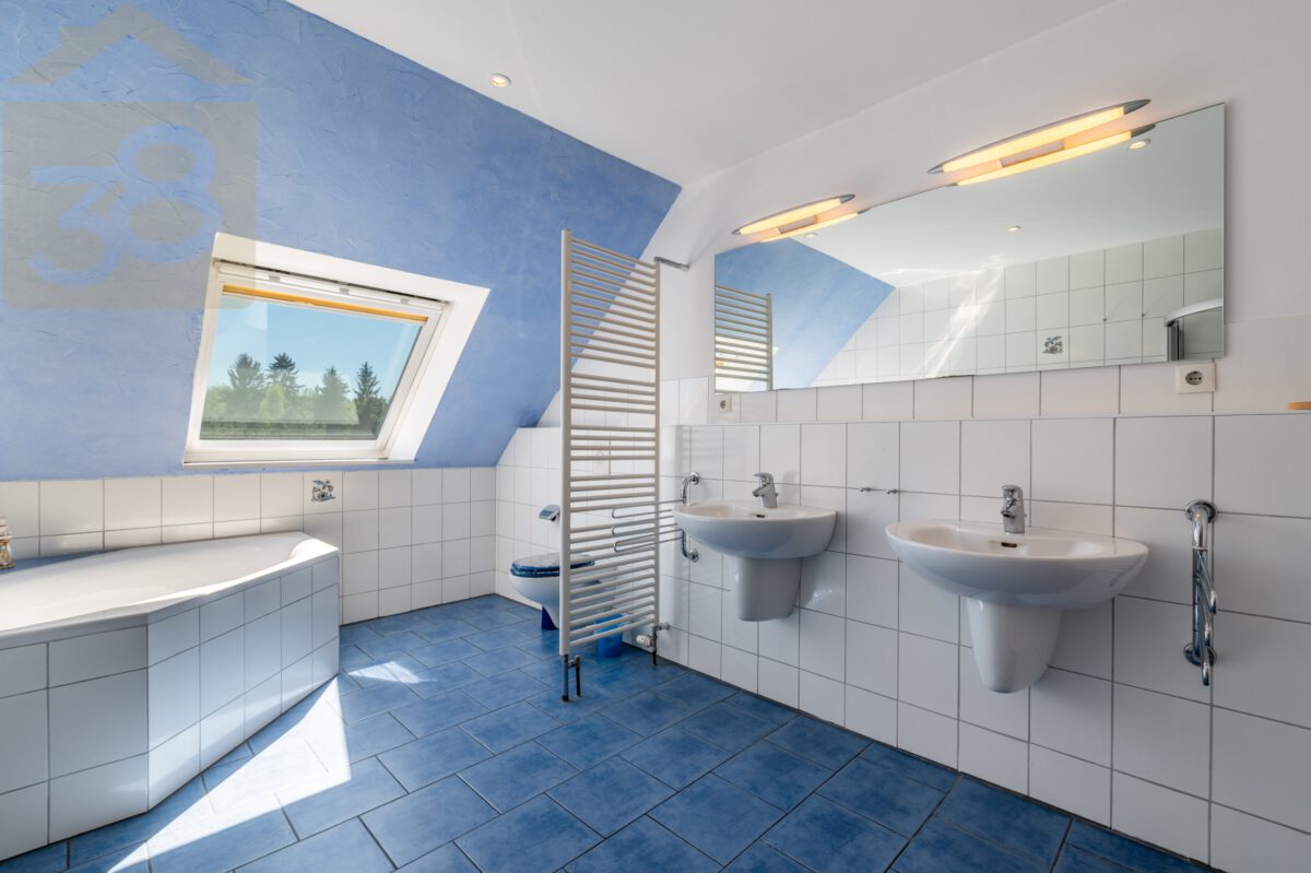 Badezimmer DG