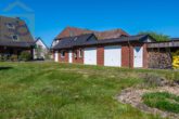 Garagen - Zweifamilienhaus mit Schwimmbad, 3 Garagen und großem Grundstück – ideal für Pferdeliebhaber!