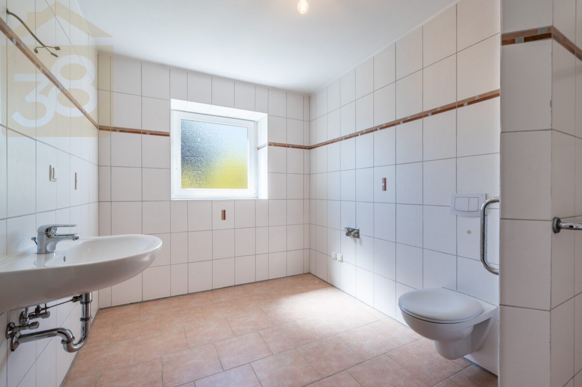 Badezimmer DG