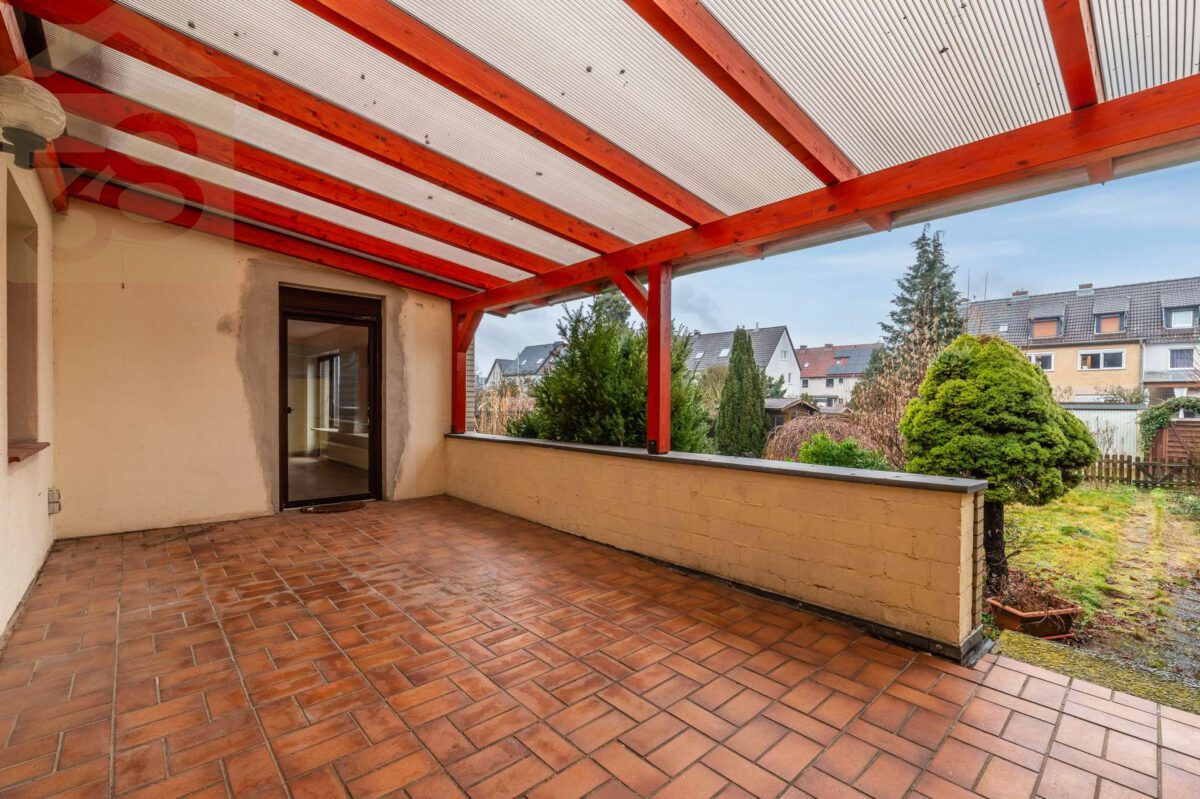 Terrasse überdacht