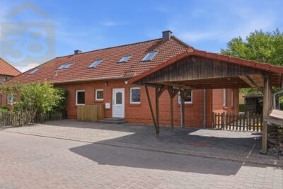 Familienfreundliche Doppelhaushälfte in Wendschott! Meine Immobilie = Mein Partner!, 38448 Wolfsburg, Doppelhaushälfte