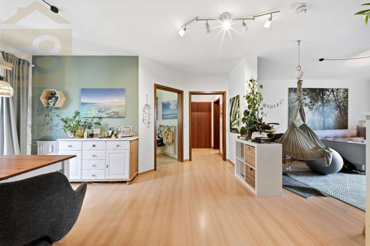 Wohn/-Esszimmer