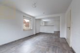 Wohnzimmer (3) - Modernisiertes Einfamilienhaus mit großem Garten in Peine-Schmedenstedt! Mein Haus=Mein Makler!