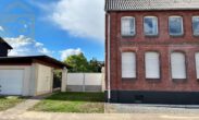 Hausansicht - Mehrfamilienhaus mit 3 Wohneinheiten und Pool in Lüdelsen! Mein Haus = Mein Makler!