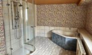 Badezimmer OG - Mehrfamilienhaus mit 3 Wohneinheiten und Pool in Lüdelsen! Mein Haus = Mein Makler!