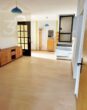 Eingangsbereich hinten - Mehrfamilienhaus mit 3 Wohneinheiten und Pool in Lüdelsen! Mein Haus = Mein Makler!