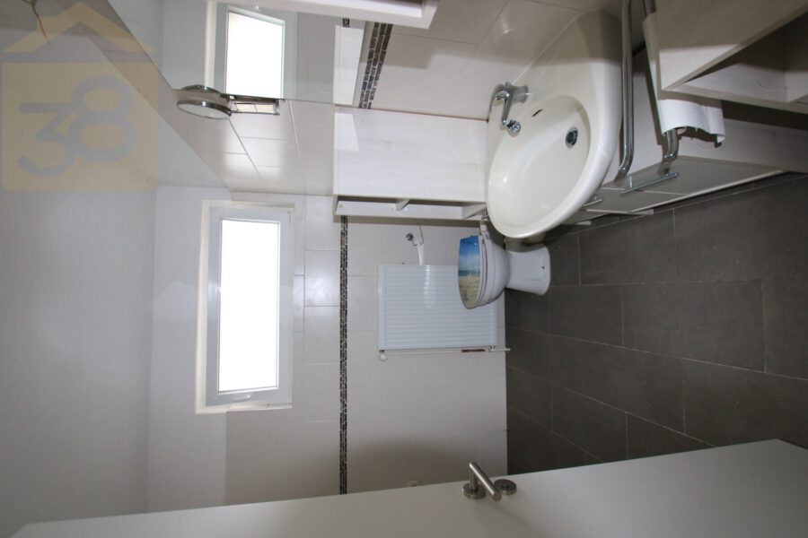 Wohnung 2 EG Badezimmer