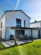 Hausansicht mit Terrasse - PROVISIONSFREI! Neuwertiges & Modernes Einfamilienhaus in Rühen! Mein Haus = Mein Makler!