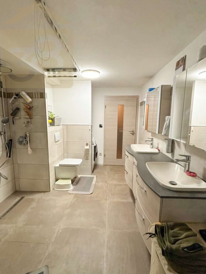 Souterrain Badezimmer