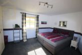 Schlafzimmer - Vollmöblierte 2-Zimmerwohnung im 1. OG! – Meine Wohnung = Mein Makler!