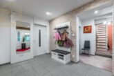 Eingangsbereich - Großzügiges Einfamilienhaus mit Garten und Sauna in Kneitlingen! Mein Haus = Mein Partner!