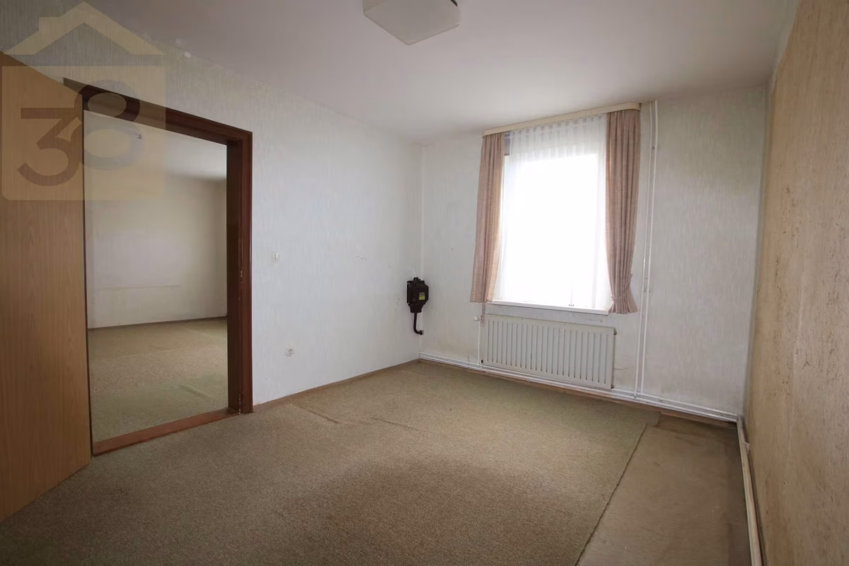 Ankleidezimmer EG