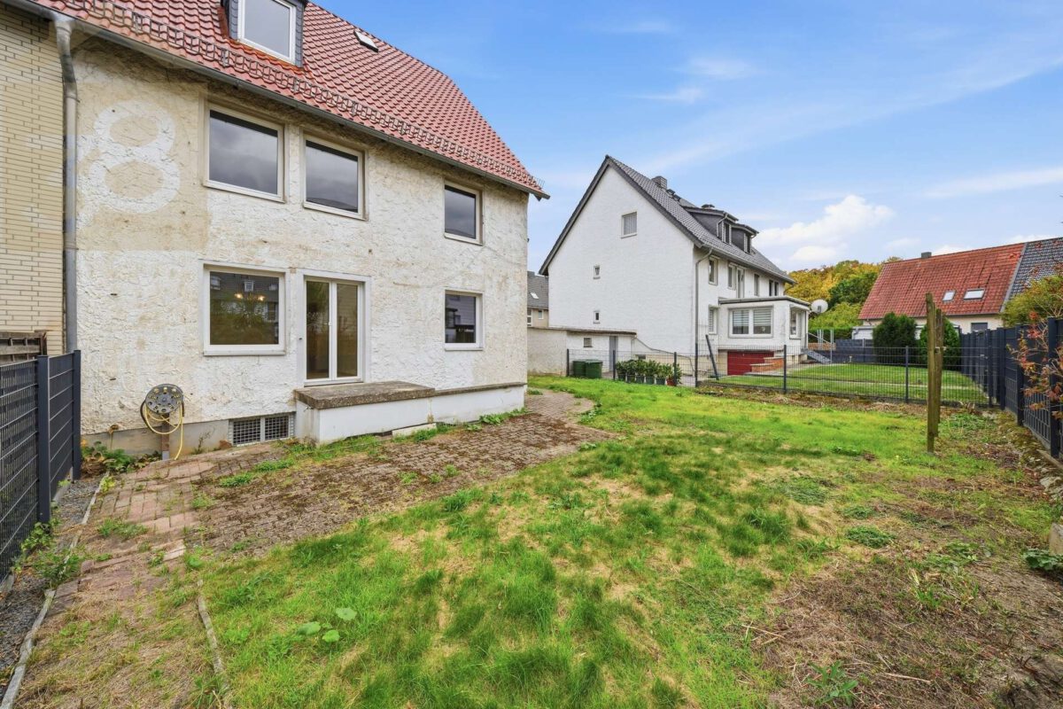 Hausansicht vom Garten