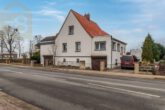 Hausansicht - Einfamilienhaus mit Einliegerwohnung und großem Entwicklungspotenzial! Mein Haus = Mein Partner!