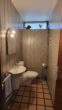 Gäste WC - Unterkellertes Reihenendhaus mit Garage in Detmerode! Mein Haus = Mein Makler