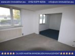 Schlafzimmer mit Ankleide - Unterkellertes Reihenendhaus mit Garage in Detmerode! Mein Haus = Mein Makler
