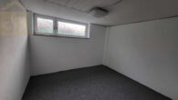 Zimmer im Untergeschoss - Unterkellertes Reihenendhaus mit Garage in Detmerode! Mein Haus = Mein Makler