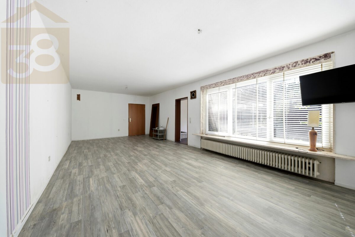 Wohnzimmer (2)