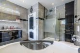 Badezimmer EG - Moderner Architekten-Bungalow mit Walmdach in Hordorf! – Meine Immobilie! = Mein Partner!