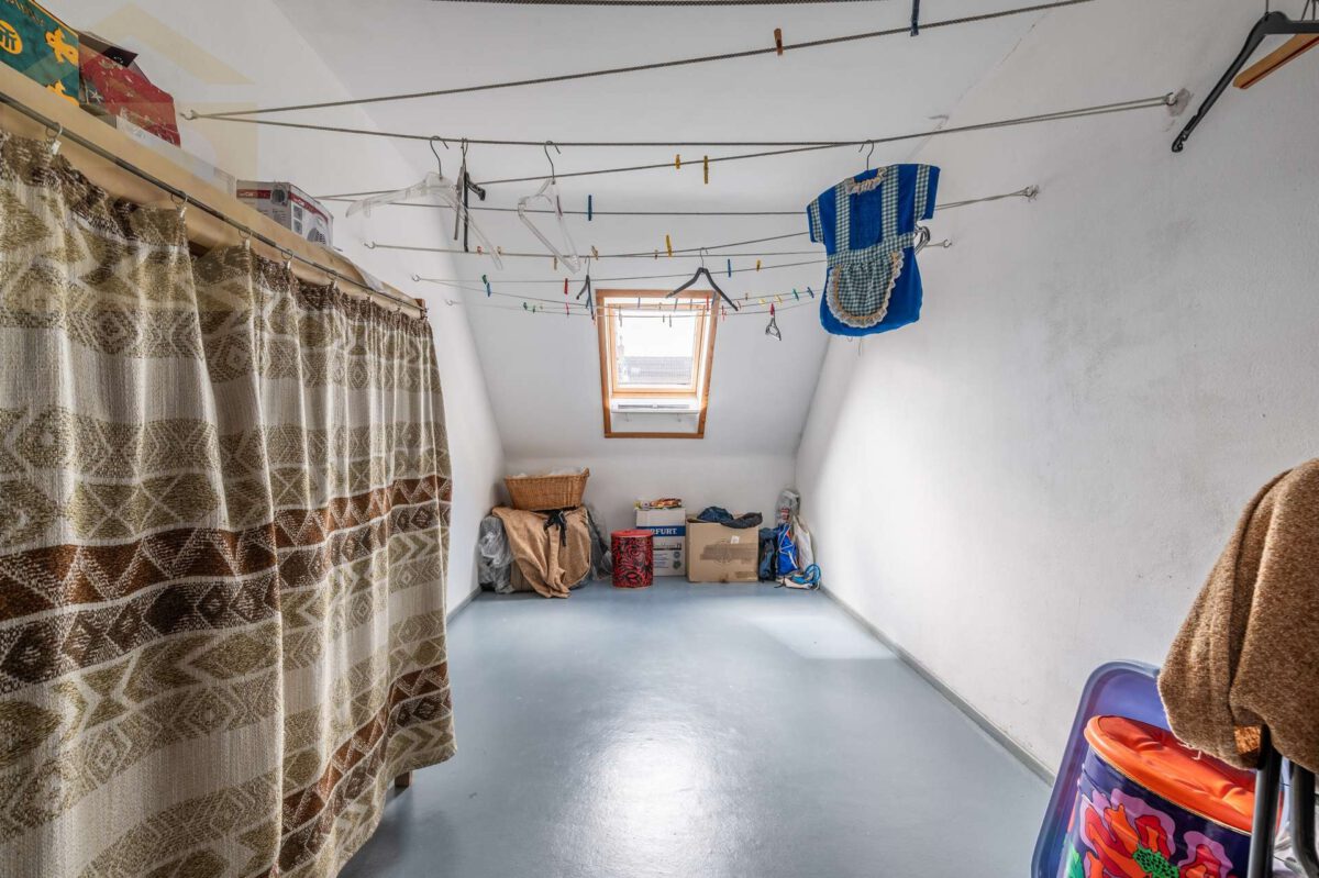 Trockenboden/ Kinderzimmer DG