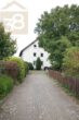 Auffahrt - Zweifamilienhaus mit 3.000 m² Grundstück und Scheune! Meine Immobilie = Mein Partner!