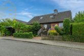Hausansicht - Gepflegtes Einfamilienhaus mit Carport in Vordorf! Mein Haus = Mein Partner!