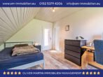 Schlafzimmer DG - Gepflegtes Wohnhaus mit Doppelgarage und Vollkeller in Rothemühle! Mein Haus = Mein Makler!