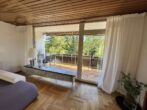 1. OG Wohnzimmer - Modernisiertes Mehrgenerationenhaus mit großem Baugrundstück! Meine Immobilie = mein Makler!