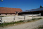 Hof - Reiterhof mit Innenstallungen, Reitplatz und ertragreicher PV-Anlage! Mein Haus = mein Makler!