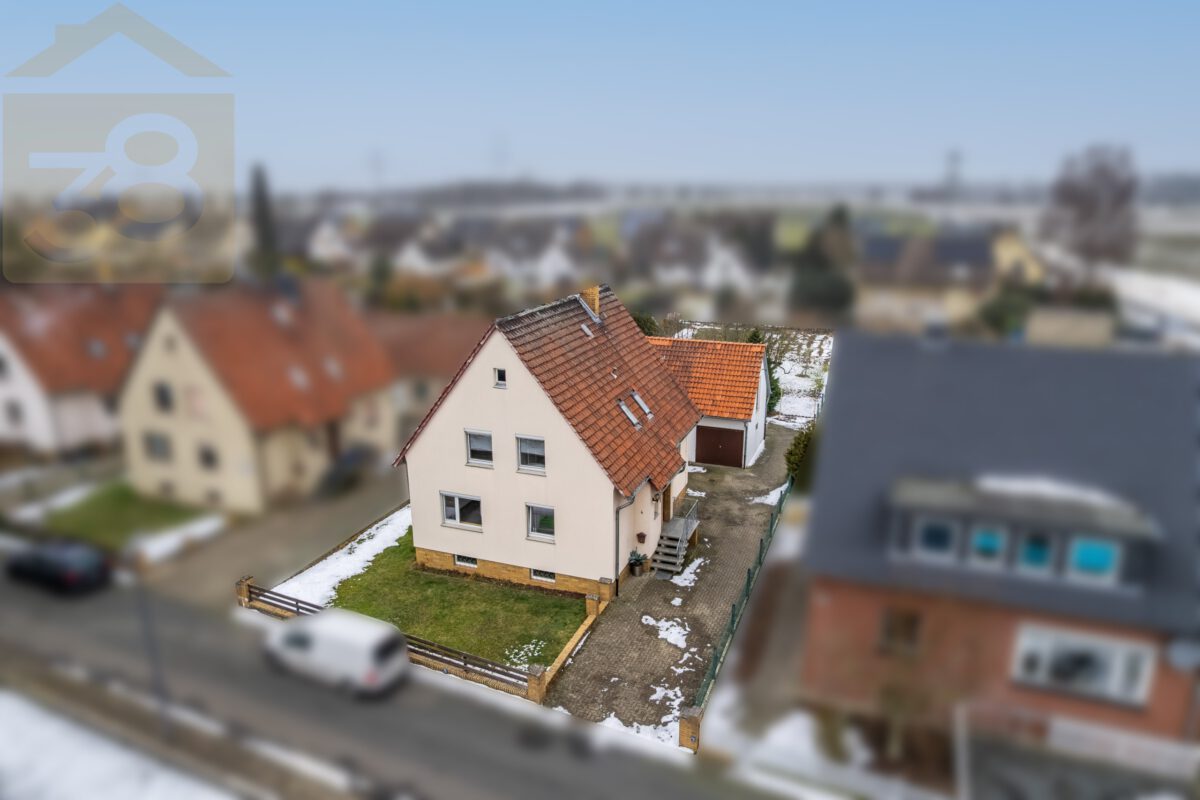 Hausansicht oben