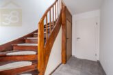 Treppenhaus - Modernisiertes Einfamilienhaus mit Garten und Garage in Peine-Schmedenstedt! Mein Haus=Mein Makler!