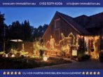 Hausansicht bei Nacht - Idyllisches Haus am Badesee! Meine Immobilie = Mein Makler!
