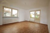 Wohnzimmer - 2-Zimmer-Erdgeschosswohnung mit Balkon in ruhiger Wohnlage von Wolfsburg!