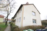 Hausansicht - 2-Zimmer-Erdgeschosswohnung mit Balkon in ruhiger Wohnlage von Wolfsburg!