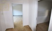Flur - Neuwertige 2-Zimmer Doppelhaushälfte mit großer Terrasse & Kaminofen! Meine Immobilie – mein Partner