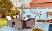 Terrasse - Neuwertige 2-Zimmer Doppelhaushälfte mit großer Terrasse & Kaminofen! Meine Immobilie – mein Partner