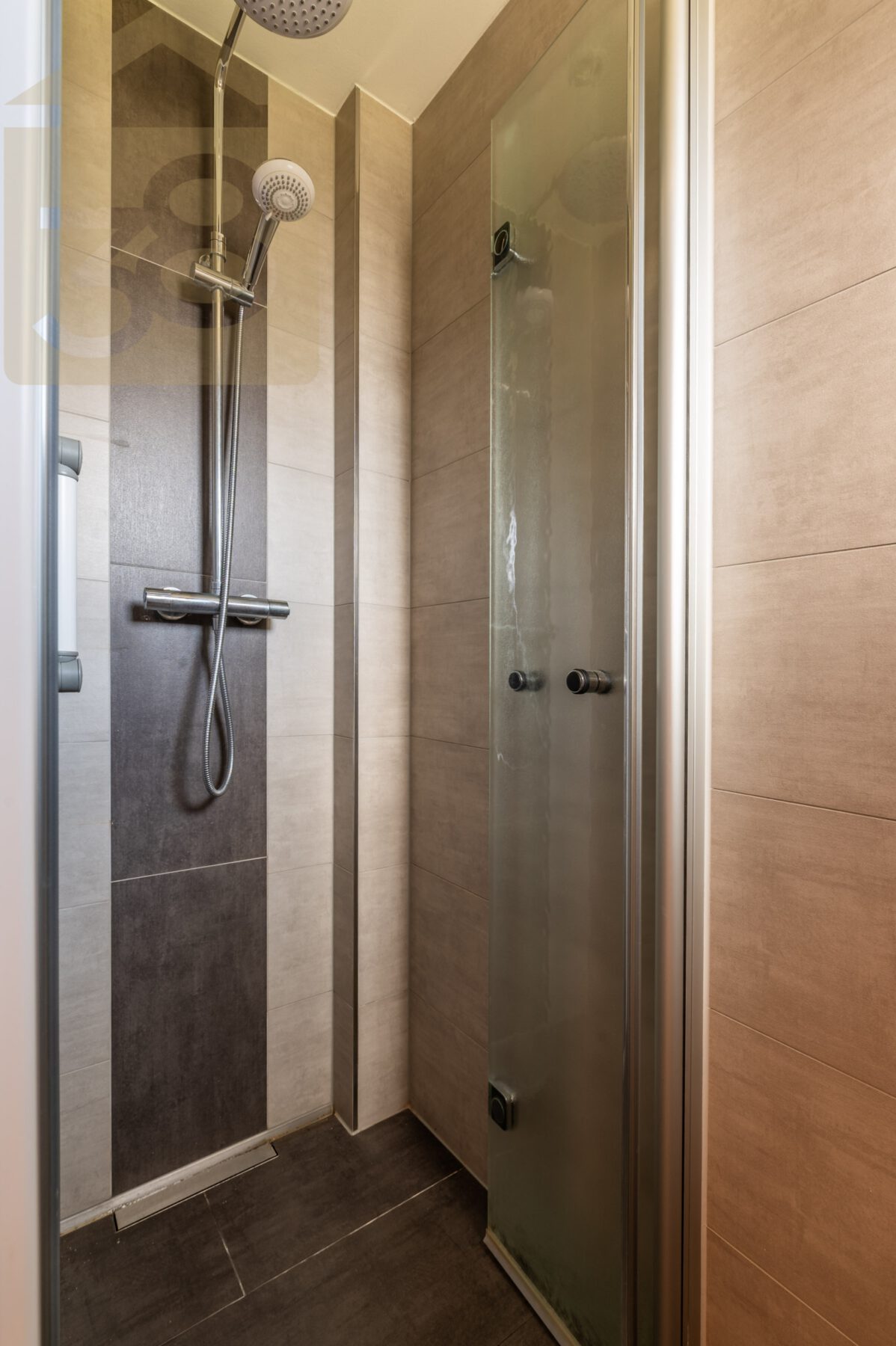 EG Dusche