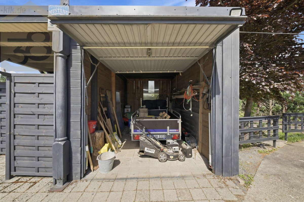 Garage 2