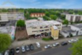 Hausansicht (2) - 4-Zimmer-Wohnung mit neuwertiger Küche, Garage & Balkon in Wolfsburg! Meine Wohnung = Mein Partner!