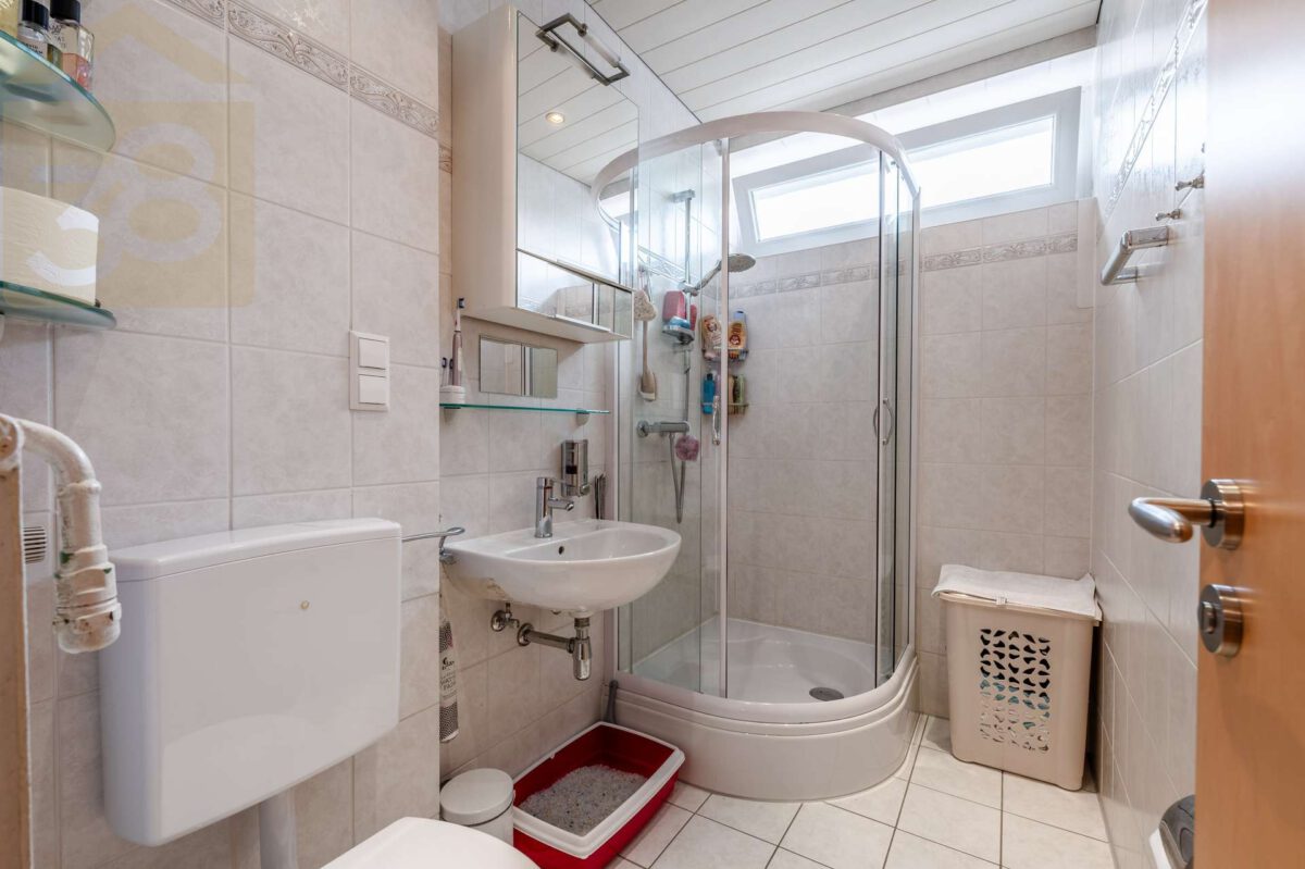 Badezimmer (2)