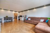 Wohnzimmer (3) - 4-Zimmer-Wohnung mit neuwertiger Küche, Garage & Balkon in Wolfsburg! Meine Wohnung = Mein Partner!