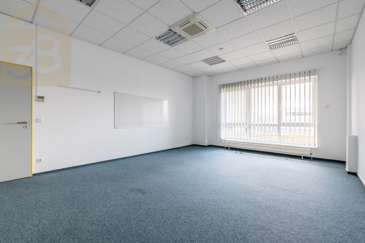 Büro 7