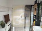 Badezimmer DG - Modernes Mehrfamilienhaus mit drei Wohneinheiten und Baugrundstück! Mein Haus = Mein Makler!