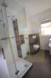 Badezimmer Wohnung 1 EG - Modernes Mehrfamilienhaus mit drei Wohneinheiten und Baugrundstück! Mein Haus = Mein Makler!
